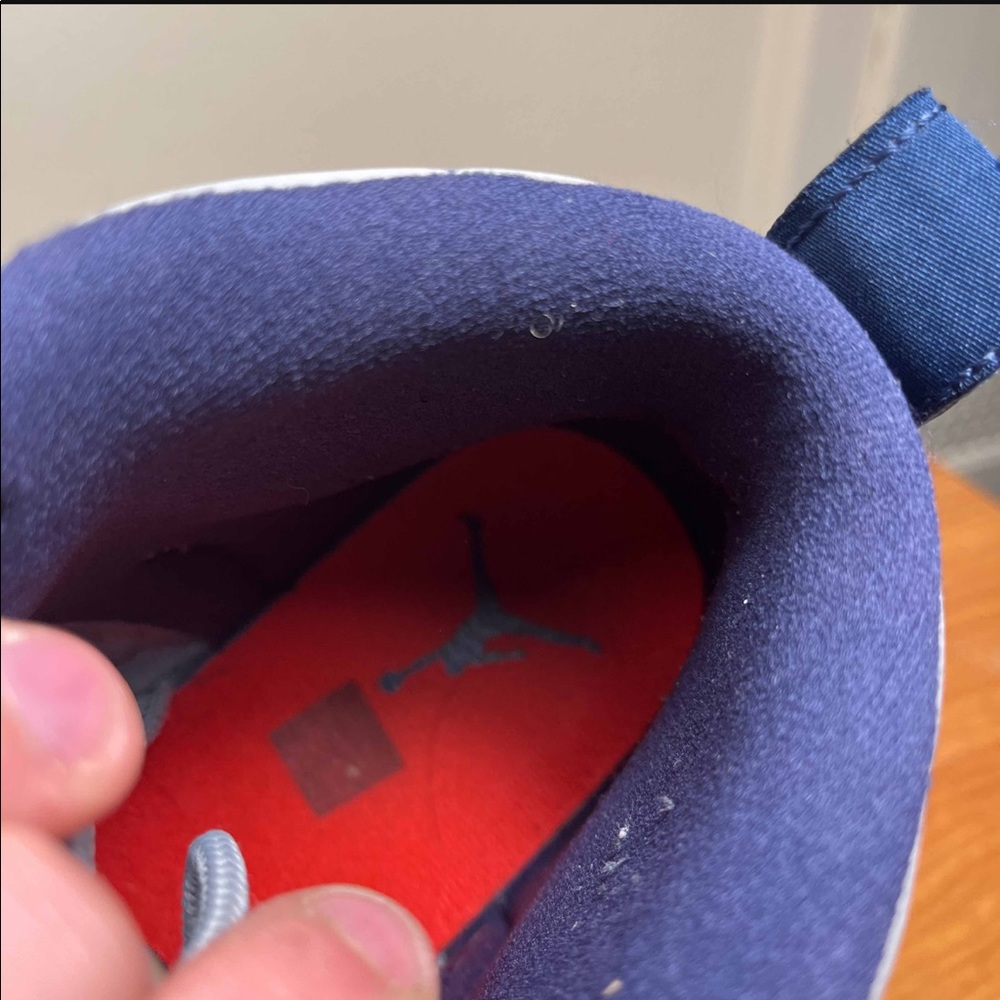 Jordan 12 University Grey - Picture 6 of 9